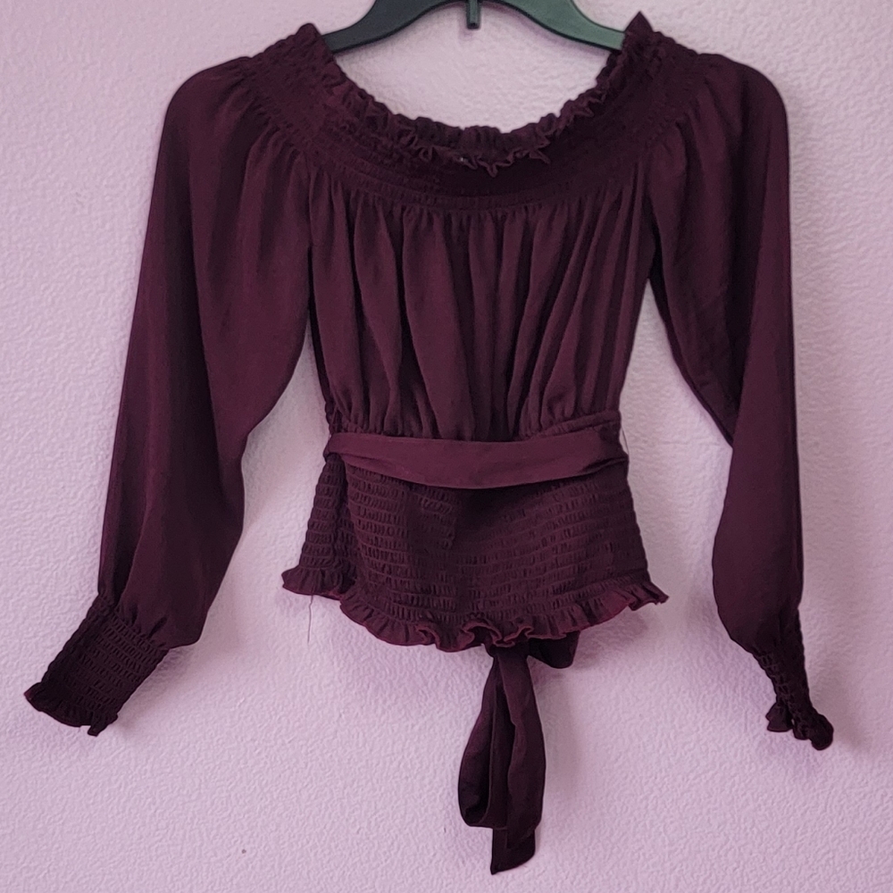 Express  0ff Shoulder  Long Sleeve top/ XS